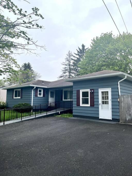 Hudson Haven Villa Exterior photo